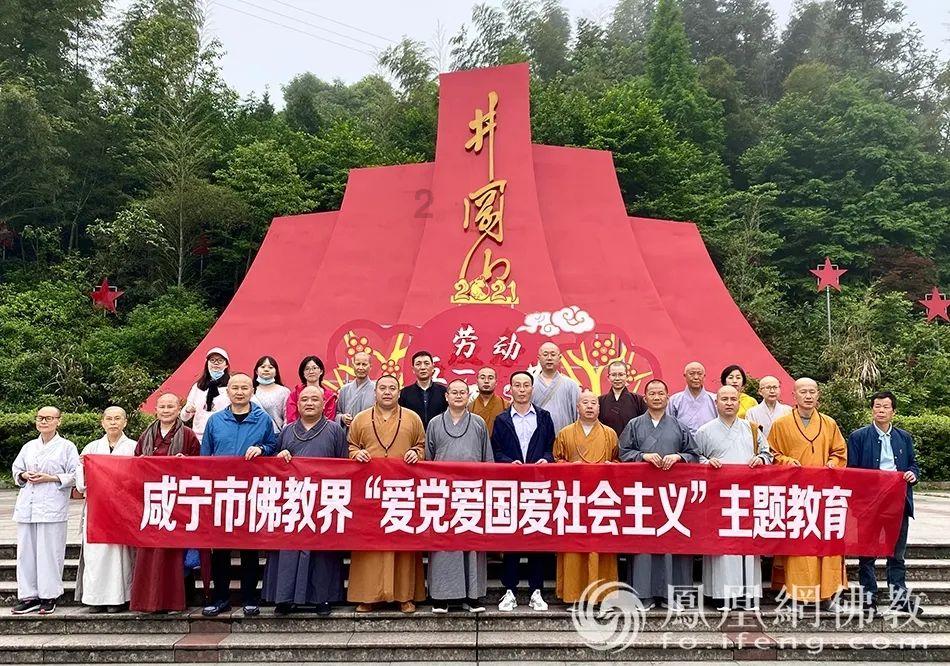 库明加抢断一条龙单臂炸筐&目前9中9 科尔紧握双拳&咧出褶子庆祝